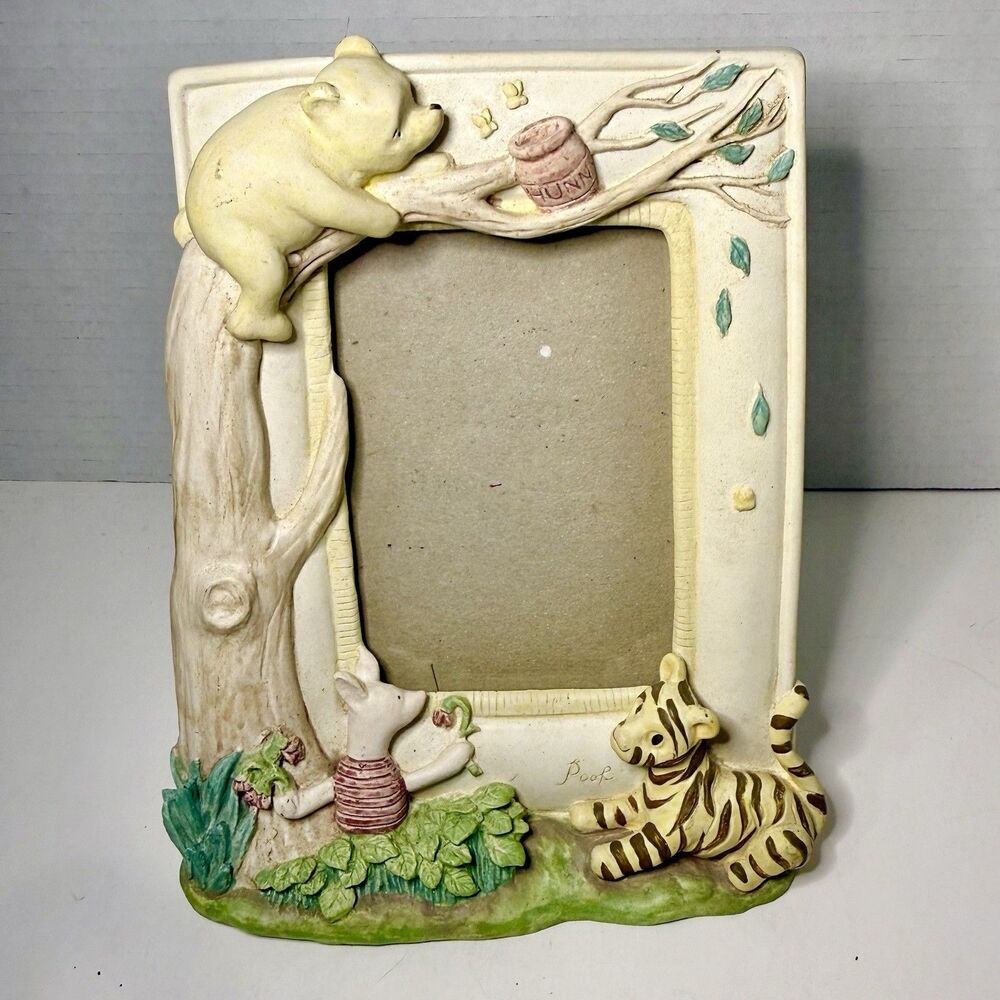 VTG Disney Charpente Winnie the Pooh Tigger Piglet Resin Picture Frame 3D 1990s